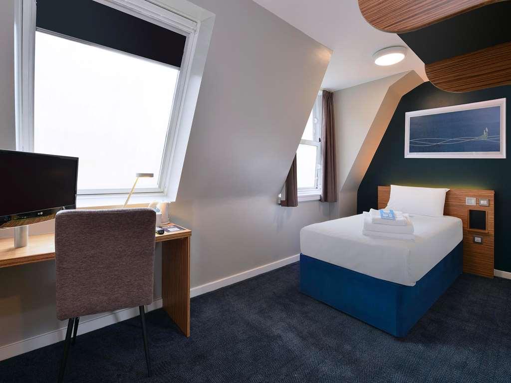 Travelodge London Central Bank Pokój zdjęcie