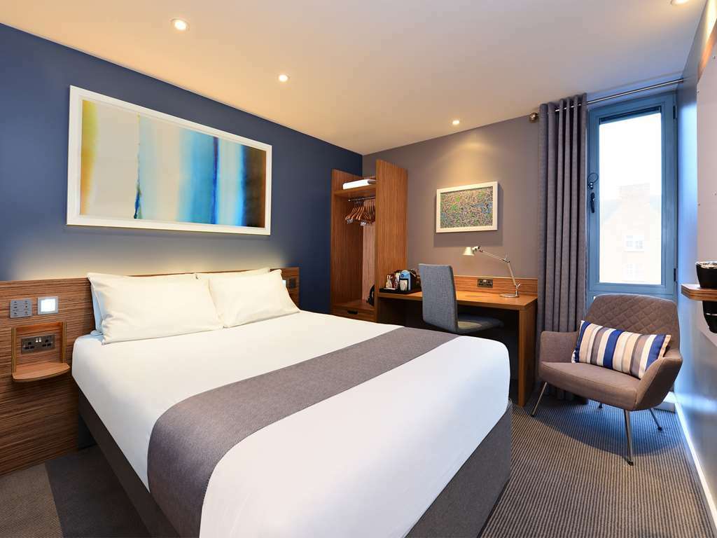 Travelodge London Central Bank Pokój zdjęcie